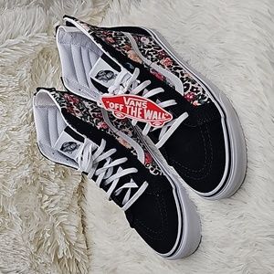 Vans Sk8-Hi zip sneakers, Leopard Floral print, size 7